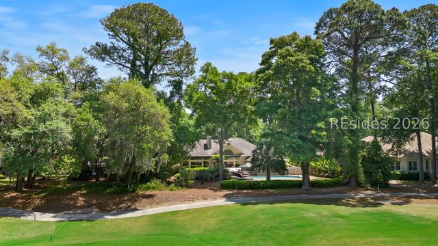 20 Wildbird Ln, Hilton Head Island, SC 29926