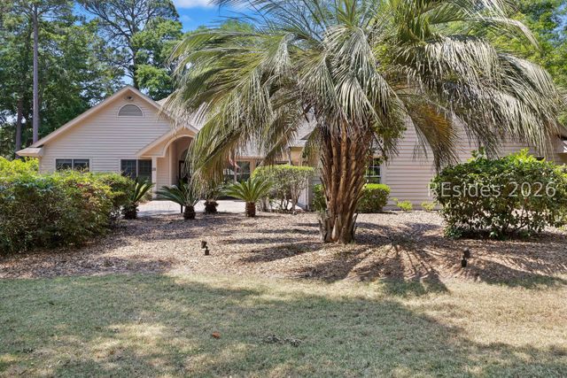 20 Wildbird Ln, Hilton Head Island, SC 29926