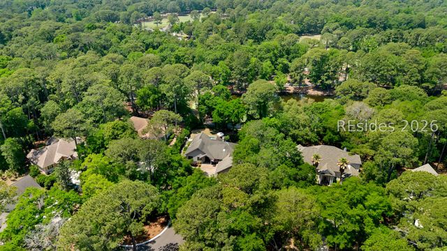 20 Wildbird Ln, Hilton Head Island, SC 29926