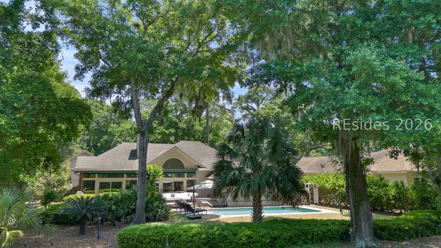 20 Wildbird Ln, Hilton Head Island, SC 29926