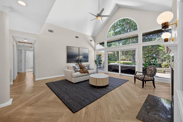 20 Wildbird Ln, Hilton Head Island, SC 29926