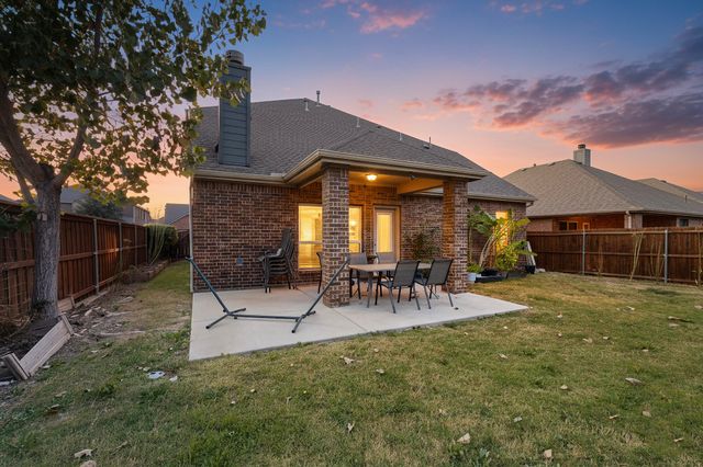 525 Rustic Oak Lane, Mckinney, TX 75072