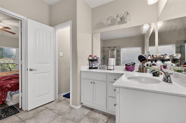 525 Rustic Oak Lane, Mckinney, TX 75072