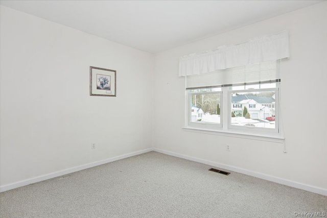 4 Osborne Glen, Poughquag, NY 12570