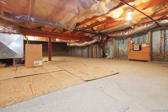 4 Osborne Glen, Poughquag, NY 12570