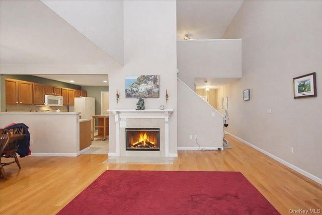 4 Osborne Glen, Poughquag, NY 12570