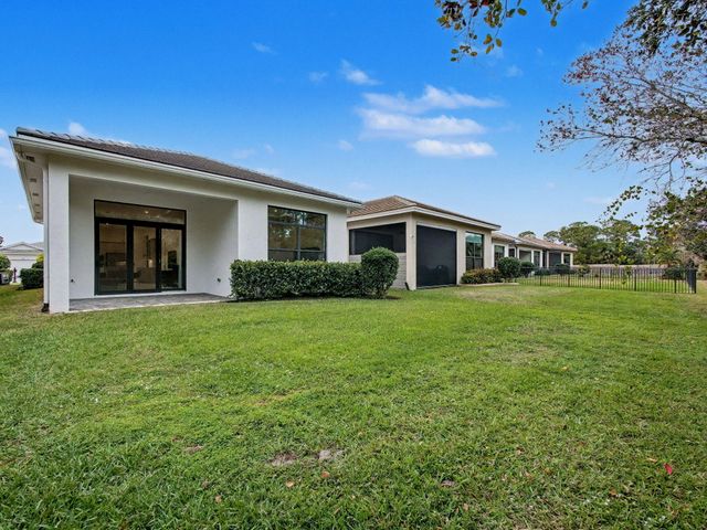 176 SE Via Sangro, Port St. Lucie, Port St Lucie, FL 34952