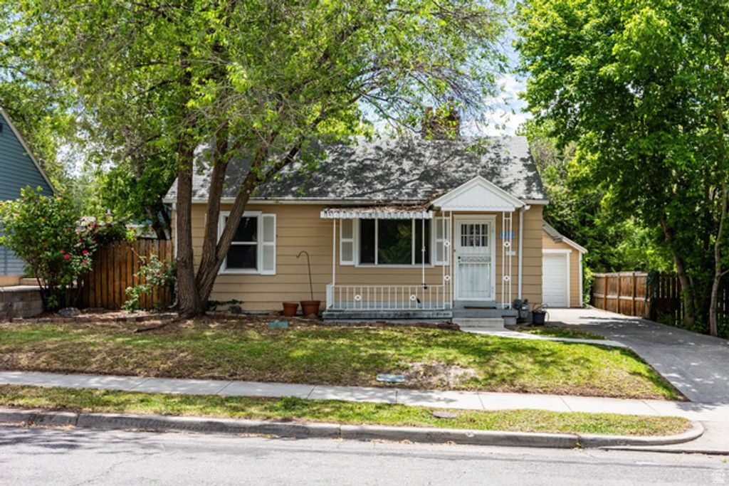Image 1 of property listing at 1210 HARRISON AVE, Salt Lake City, UT 84105