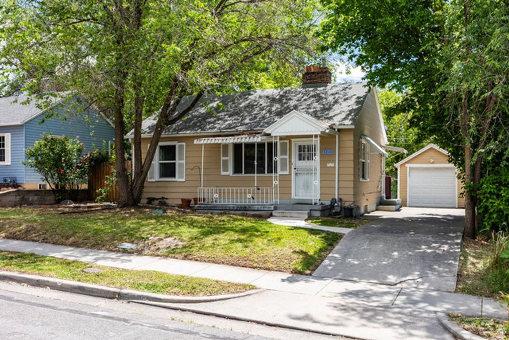 Image 13 of property listing at 1210 HARRISON AVE, Salt Lake City, UT 84105
