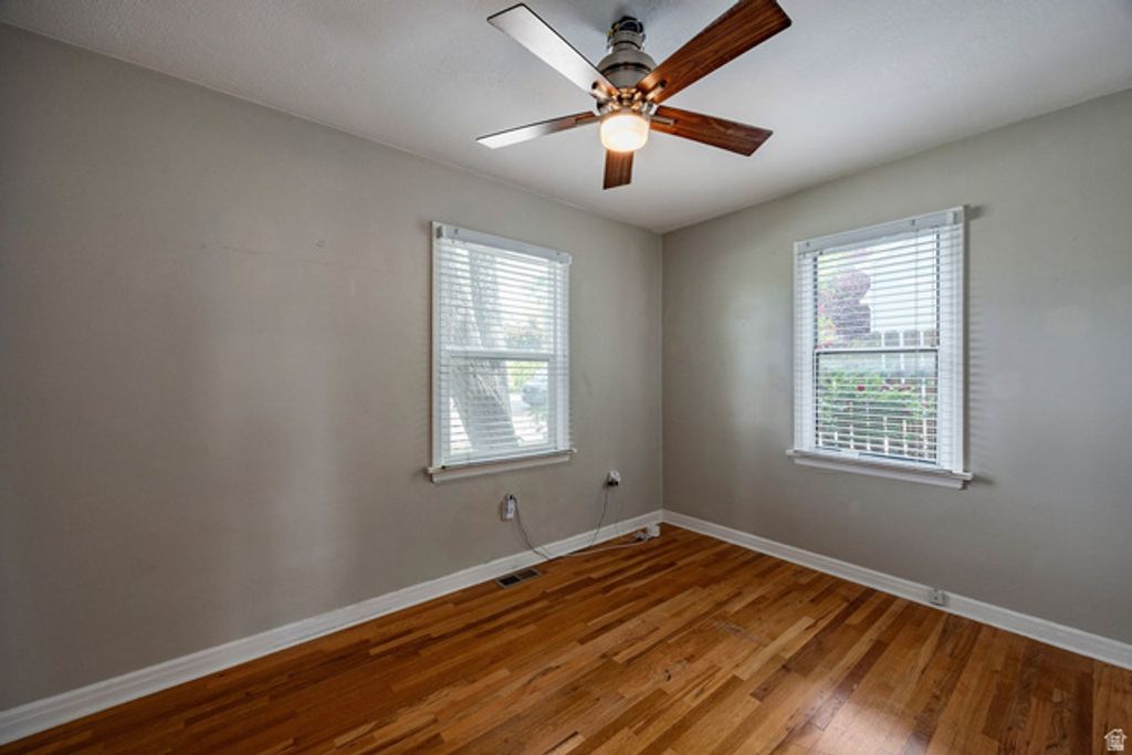 Image 5 of property listing at 1210 HARRISON AVE, Salt Lake City, UT 84105