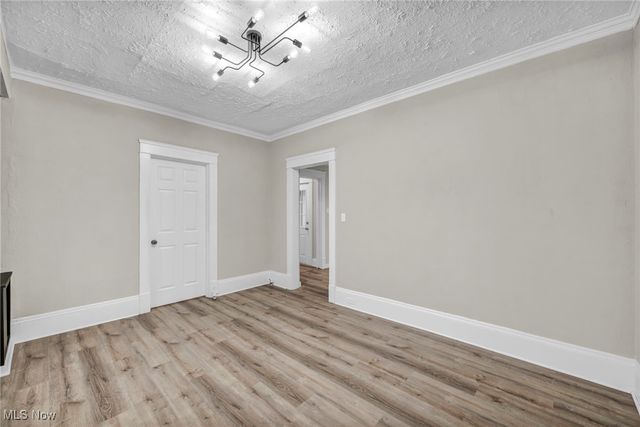 3147 Whitethorn Road, Cleveland Heights, OH 44118