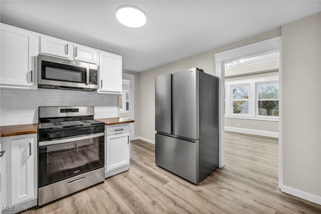 3147 Whitethorn Road, Cleveland Heights, OH 44118