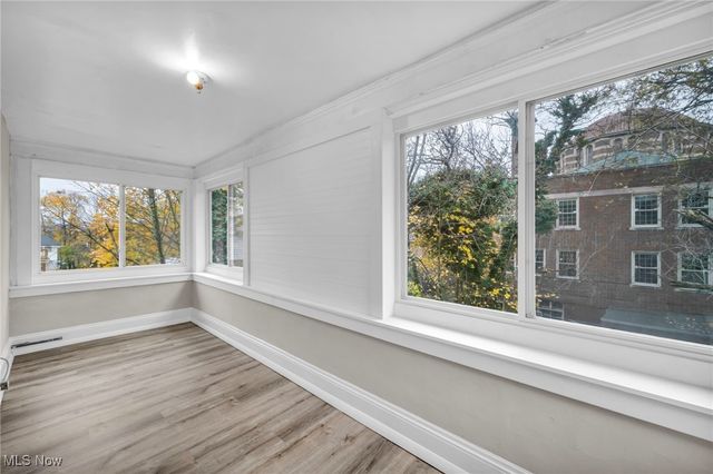 3147 Whitethorn Road, Cleveland Heights, OH 44118