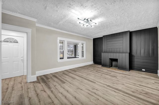 3147 Whitethorn Road, Cleveland Heights, OH 44118