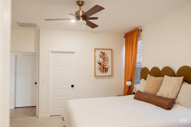 3230 Laurel Hill Lane, Shafter, CA 93263