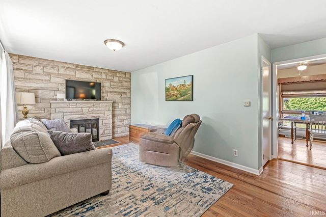 55415 Barksdale Street, Osceola, IN 46561