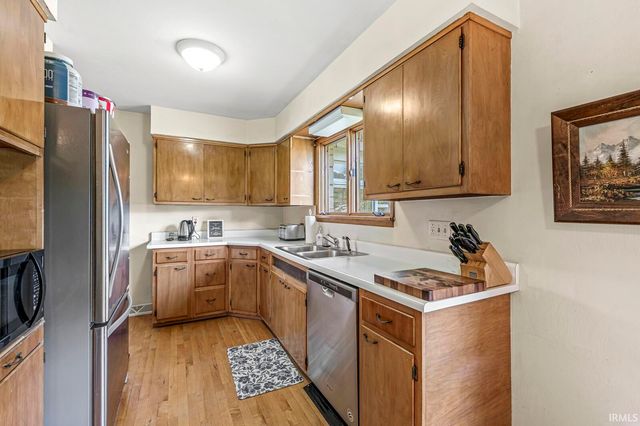 55415 Barksdale Street, Osceola, IN 46561