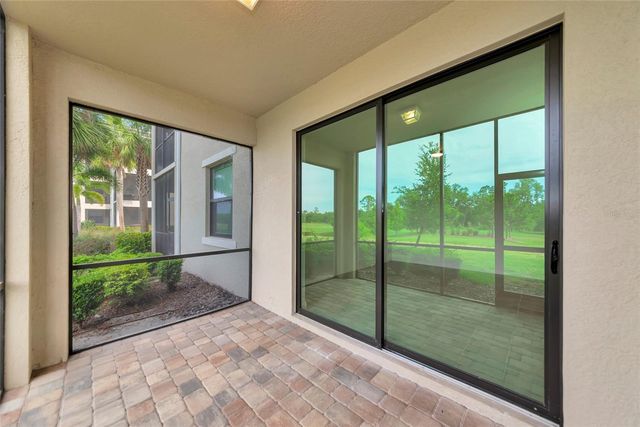 18114 GAWTHROP DRIVE 107, Lakewood Ranch, FL 34211
