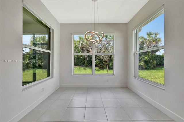 12756 SW Clear Water Way, Port St. Lucie, FL 34987