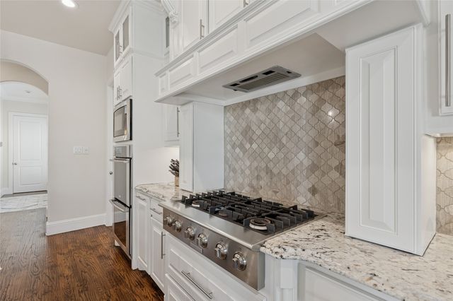 5312 Sendero Drive, Benbrook, TX 76126