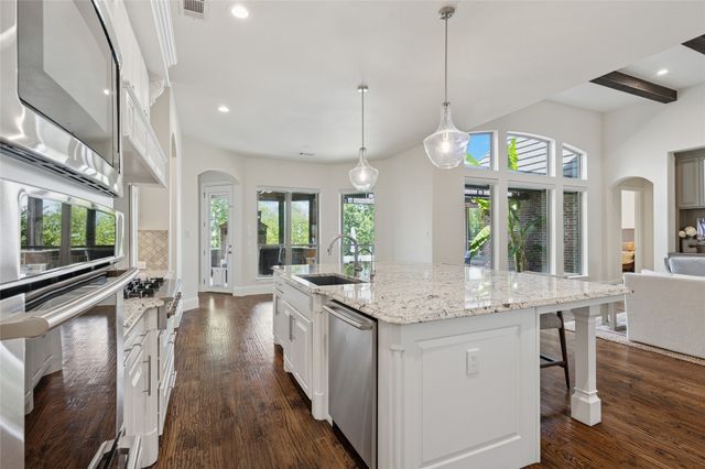 5312 Sendero Drive, Benbrook, TX 76126