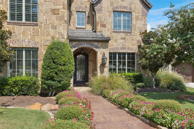 5312 Sendero Drive, Benbrook, TX 76126