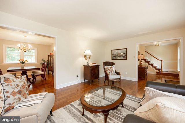 883 TWICKENSHAM CT, West Chester, PA 19382