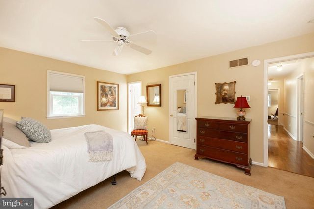 883 TWICKENSHAM CT, West Chester, PA 19382