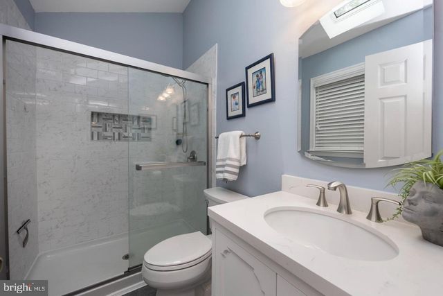 883 TWICKENSHAM CT, West Chester, PA 19382