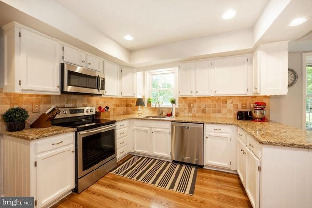 883 TWICKENSHAM CT, West Chester, PA 19382