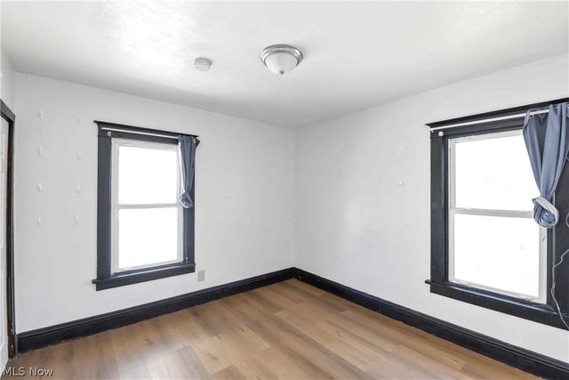 2037 Bunts Road, Lakewood, OH 44107