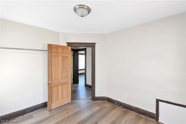 2037 Bunts Road, Lakewood, OH 44107