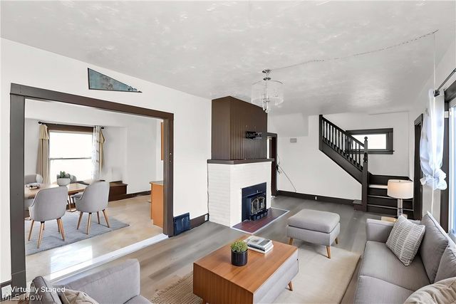 2037 Bunts Road, Lakewood, OH 44107