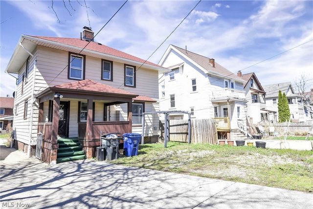 2037 Bunts Road, Lakewood, OH 44107