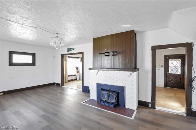 2037 Bunts Road, Lakewood, OH 44107