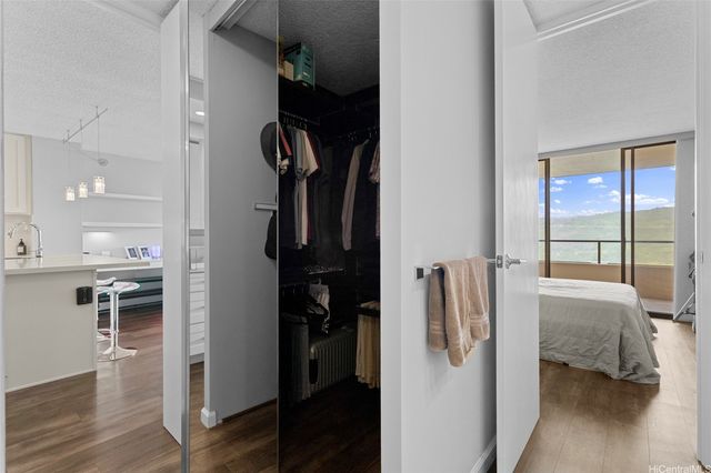 1717 Mott Smith Drive 2312, Honolulu, HI 96822