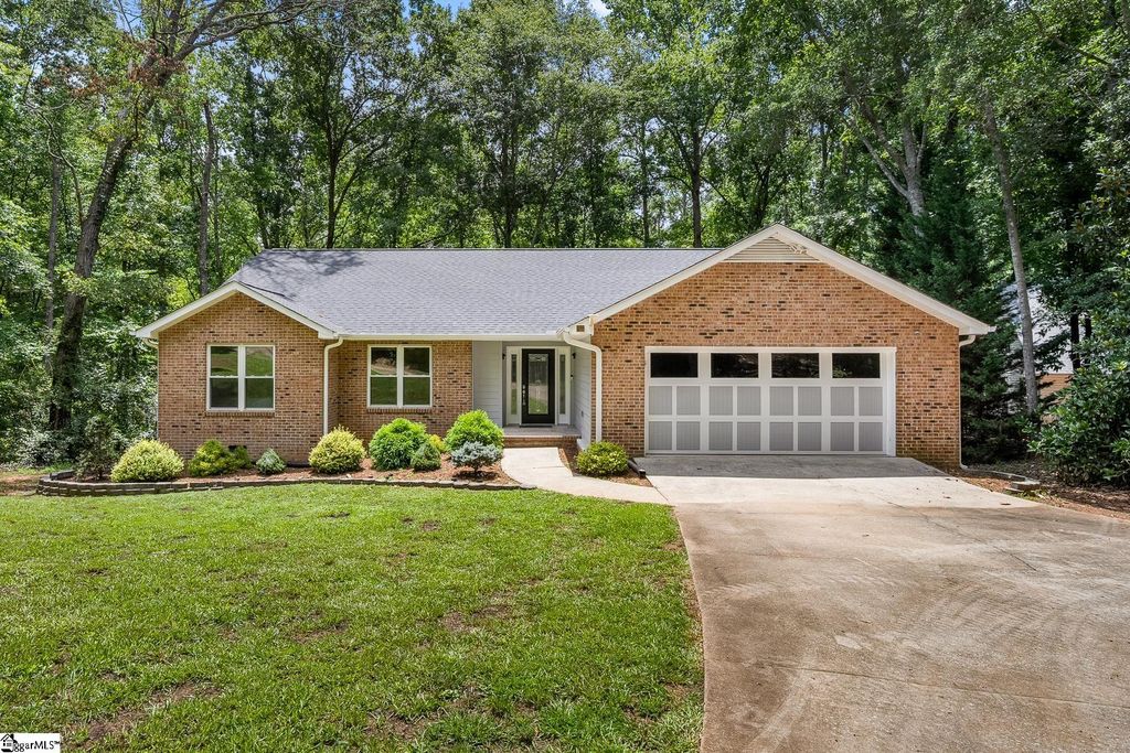 1420 Hunters Trail, Anderson, SC 29625