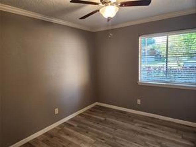 5114 Enchanted Timbers Drive, Humble, TX 77346