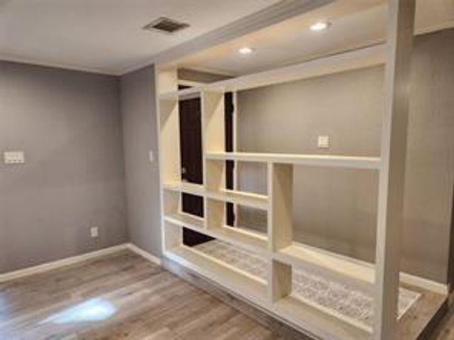 5114 Enchanted Timbers Drive, Humble, TX 77346