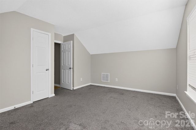 6102 Tesh Court, Charlotte, NC 28269