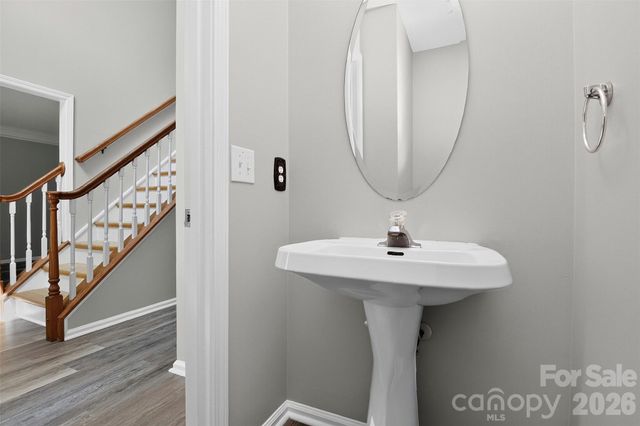 6102 Tesh Court, Charlotte, NC 28269