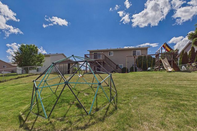 5232 Kingsbury Place NW, Rochester, MN 55901
