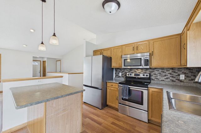 5232 Kingsbury Place NW, Rochester, MN 55901