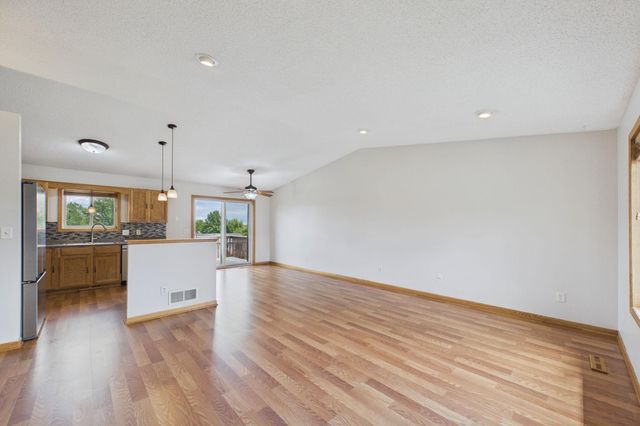 5232 Kingsbury Place NW, Rochester, MN 55901