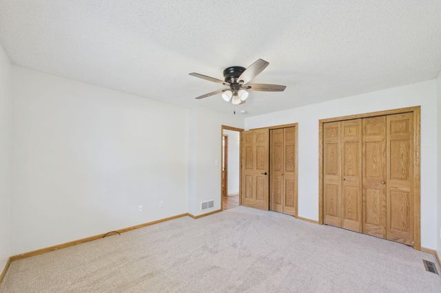5232 Kingsbury Place NW, Rochester, MN 55901