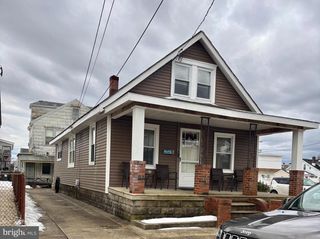 314 W POPLAR AVE, Wildwood, NJ 08260