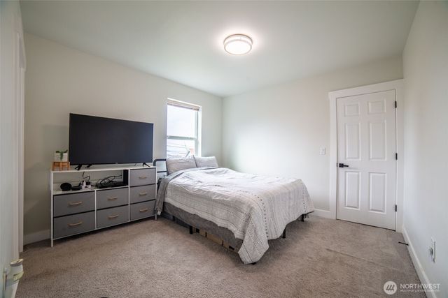 3004 W Marine View Drive, Everett, WA 98201