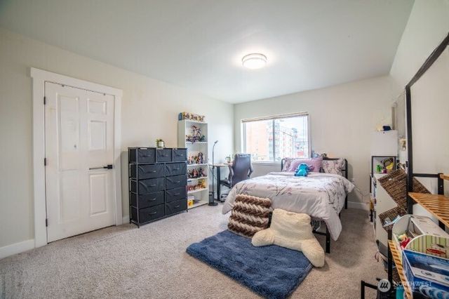 3004 W Marine View Drive, Everett, WA 98201