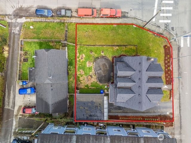 3004 W Marine View Drive, Everett, WA 98201