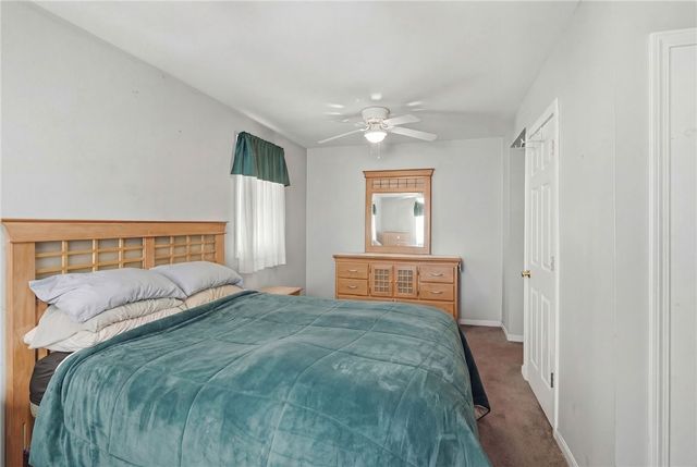 201 Hollis Avenue, Warwick, RI 02889